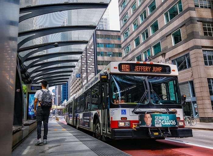 Properti dekat transportasi umum