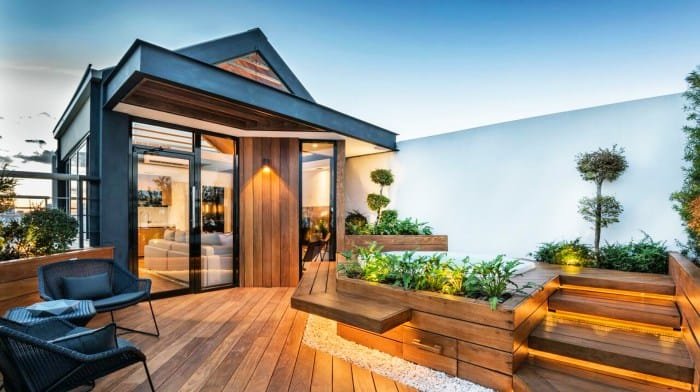 Rumah dengan rooftop garden